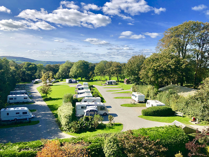 England’s Best and Top 5 Star Touring Caravan Sites.